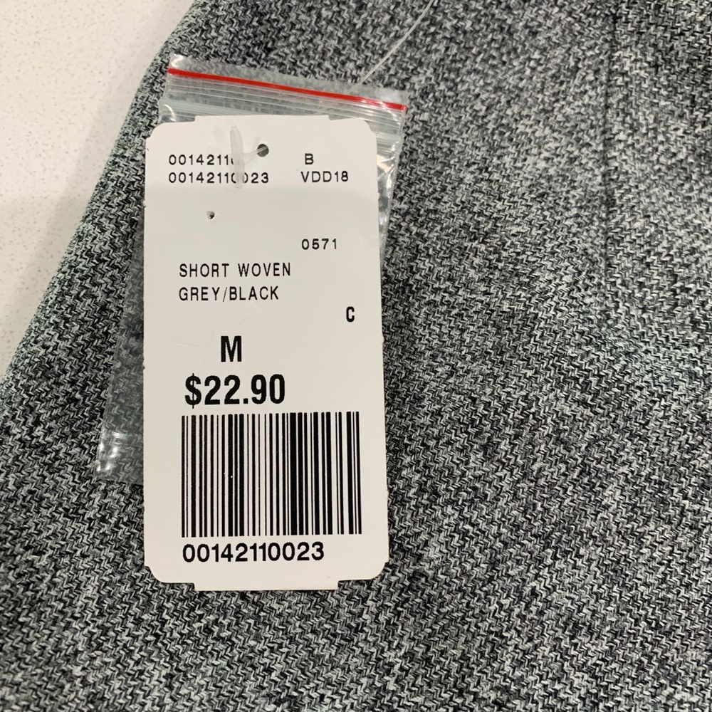 Forever 21 NWT dress shorts size M - Picture 7 of 7